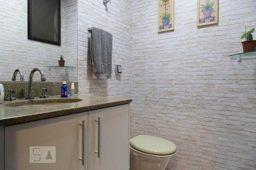 Rental apartment with 4 bedrooms and 150 m² — photo 31