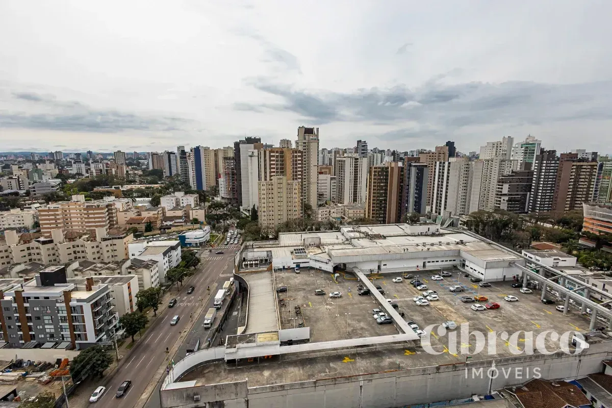 2-bedroom apartment with balcony and 2 parking spots — photo 11