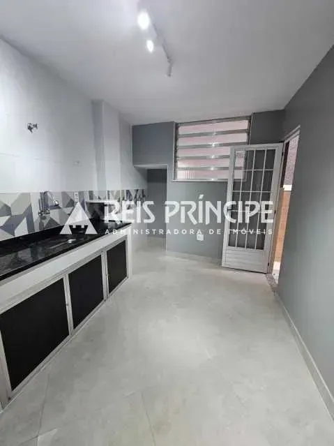 House with 2 bedrooms and 2 bathrooms, gas stove — photo 6