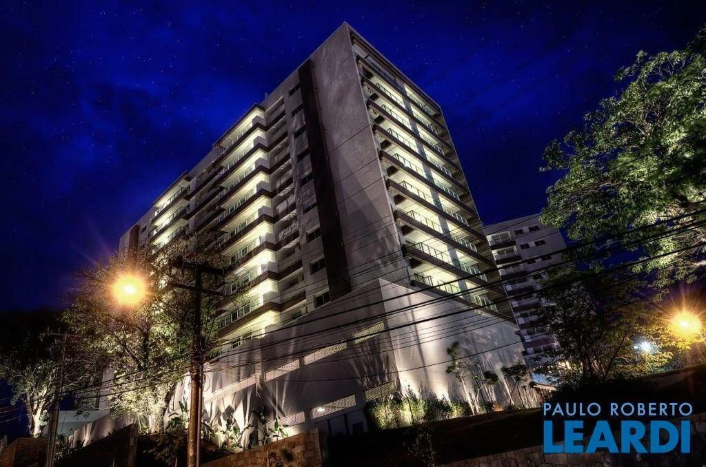Furnished apartment, 70 m², with a grill on the balcony — photo 31