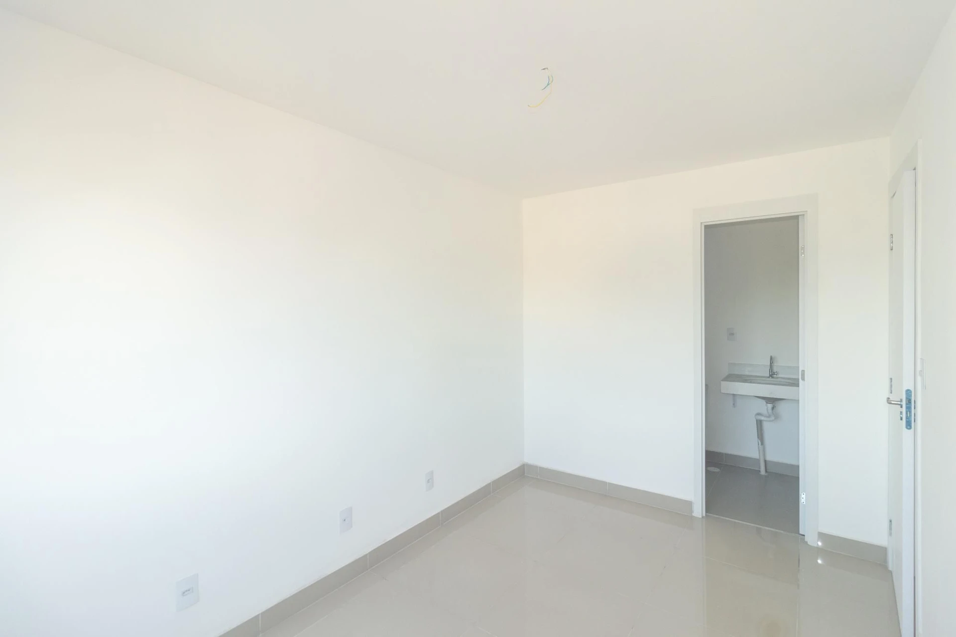 Apartamento de 2 dormitorios con balcón y 1 plaza — photo 43