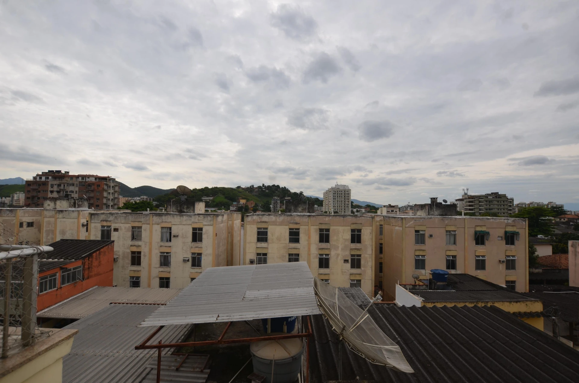 Furnished apartment, 126 m², with a grill on the balcony — photo 59