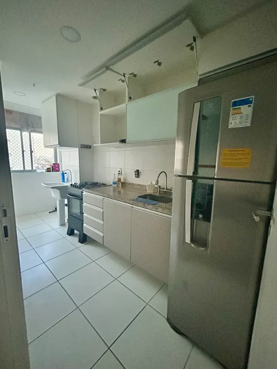 Furnished 2-bedroom apartment with a balcony — photo 14