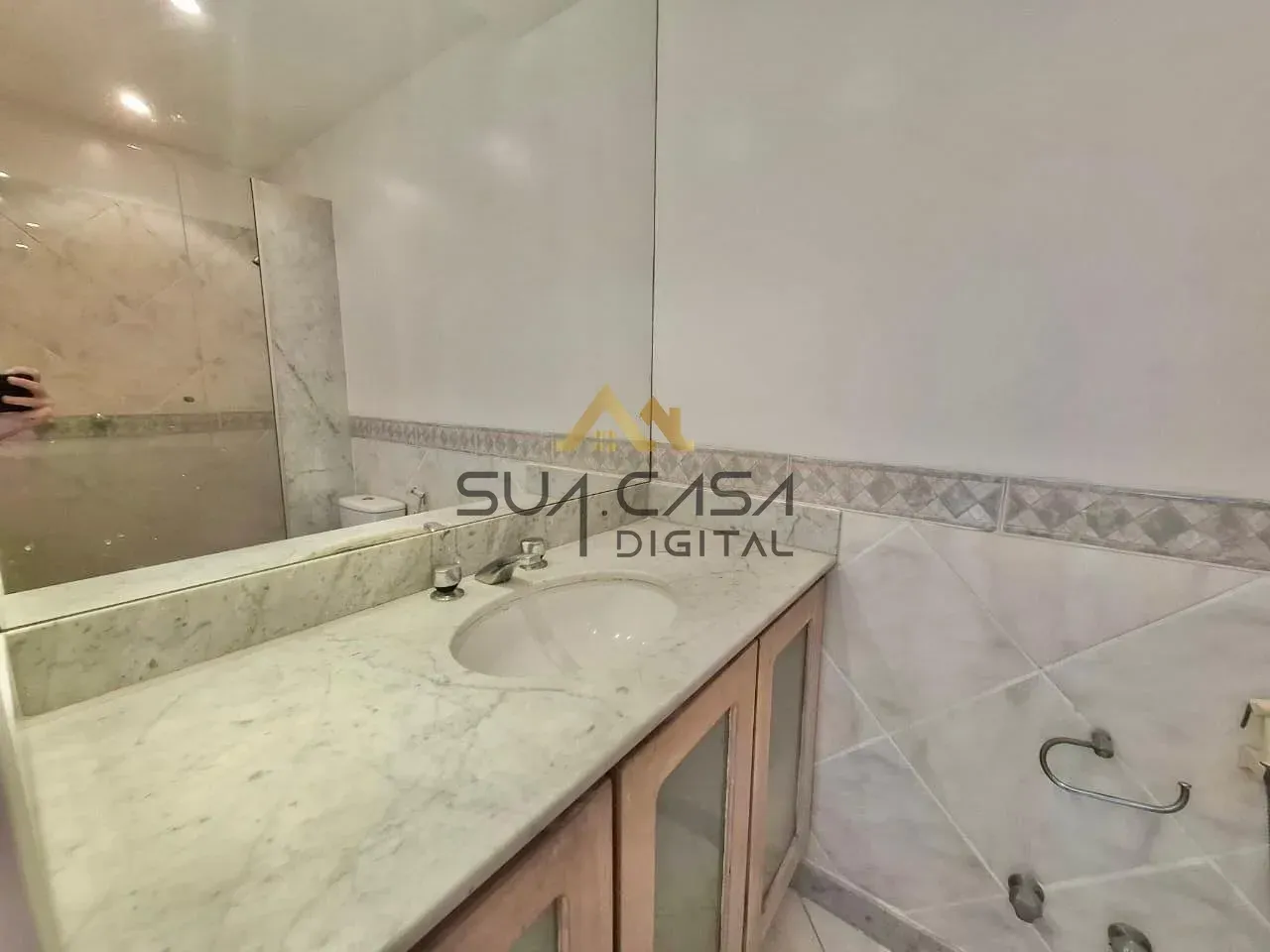 House with 4 bedrooms and 273 m² plus open-air pool — photo 7