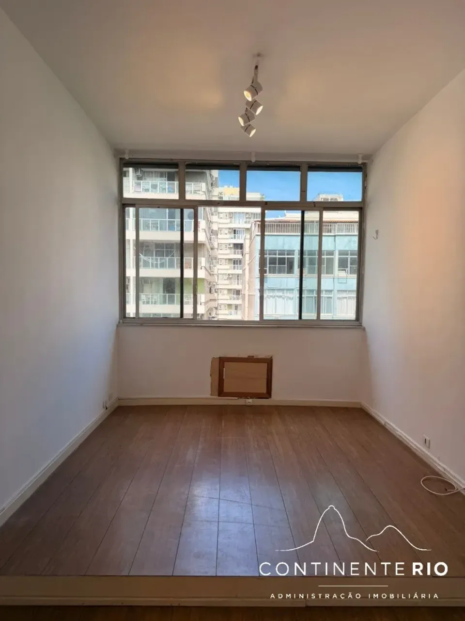 Apartment with 2 bedrooms, parking, and 24h concierge — photo 9