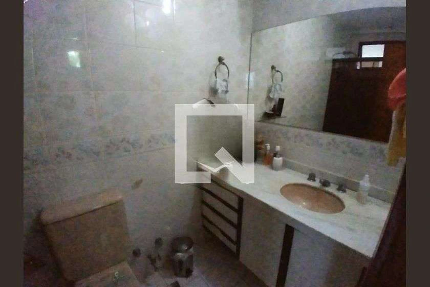 Apartamento mobiliado com 6 quartos e 240 m² — photo 18