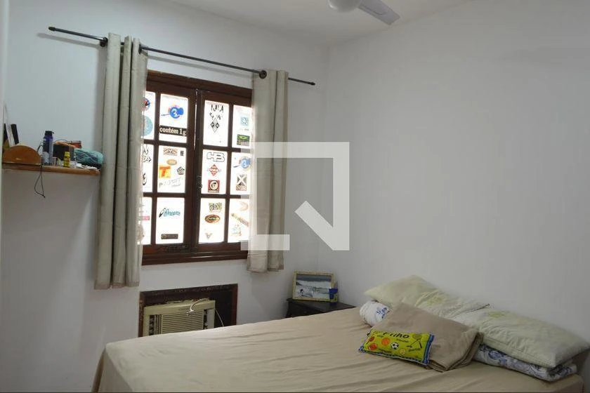 4-bedroom house with a park view — photo 3