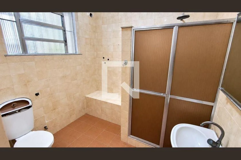 3-bedroom apartment, 1 with its own bathroom, 90 m² — photo 4