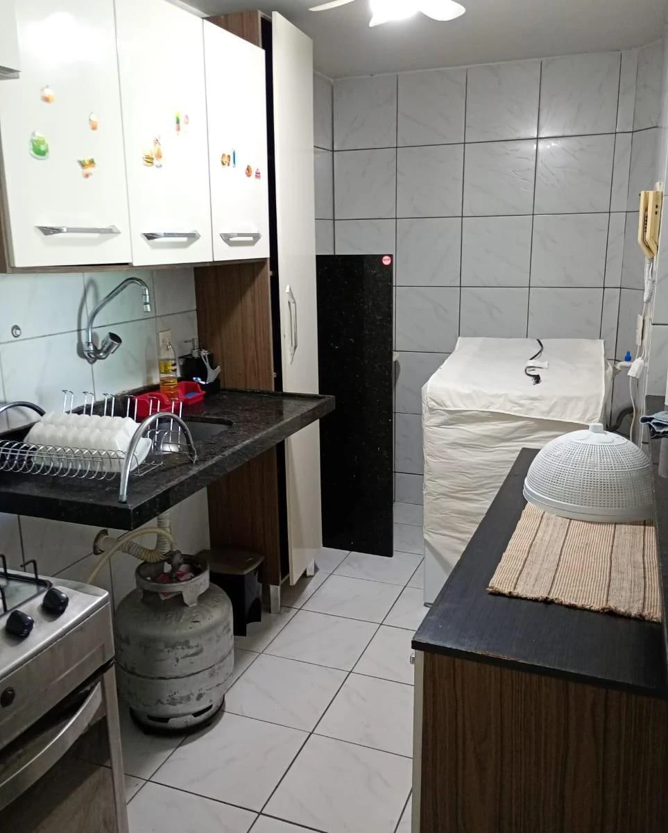 3-bedroom apartment with a washing machine — photo 3