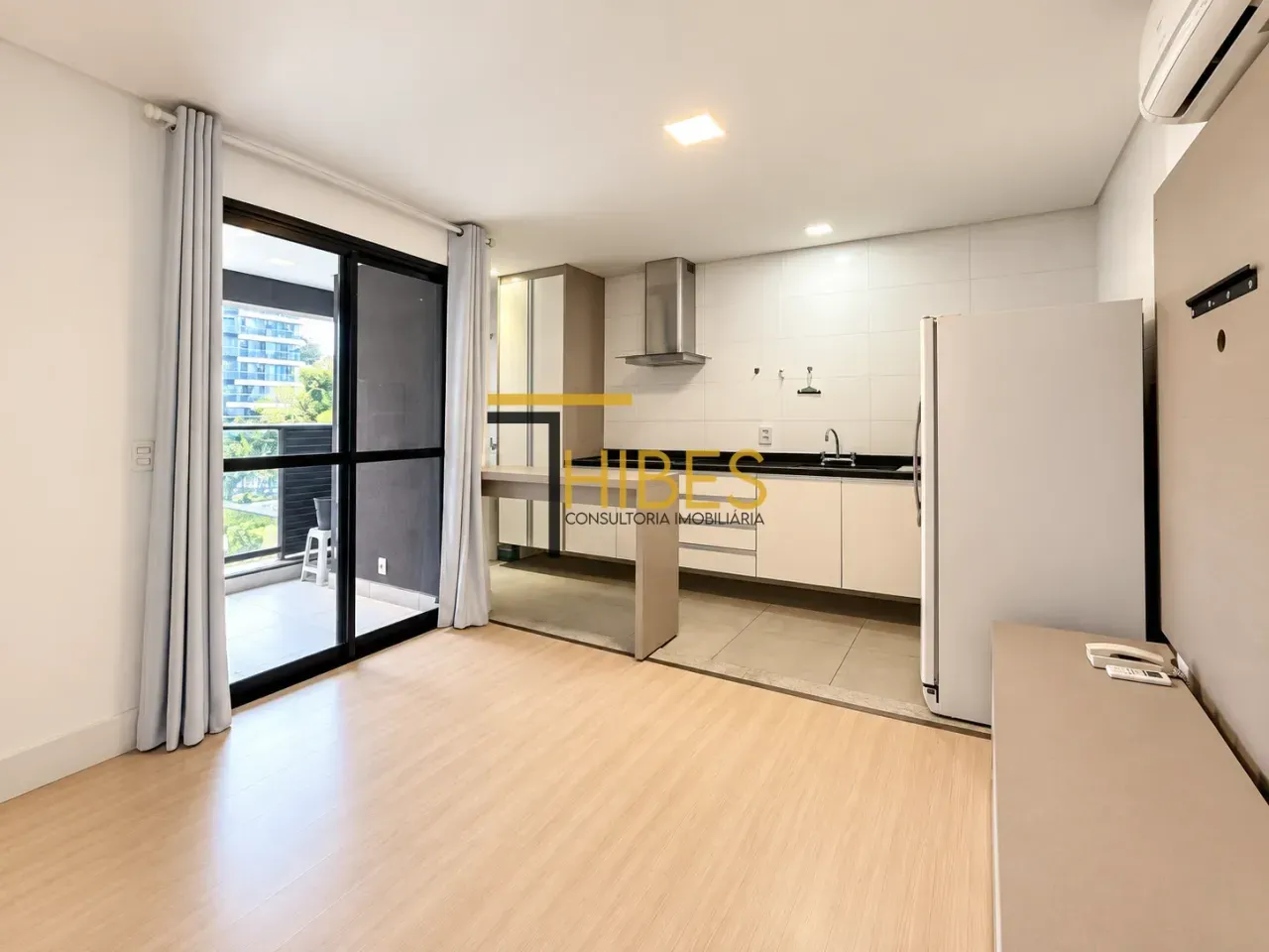 Furnished 1-bedroom apartment with parking and balcony — photo 5