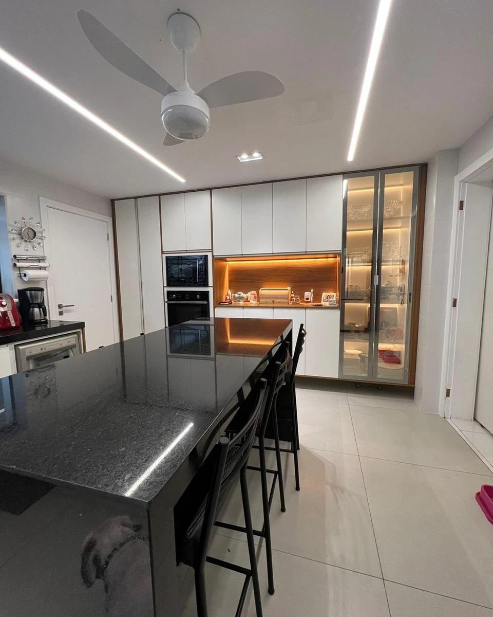 Casa en alquiler con 4 suites y cocina abierta — photo 13