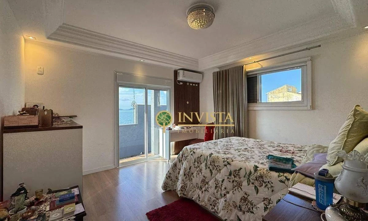Casa de 4 dormitorios y 525 m², con 2 plazas — photo 23