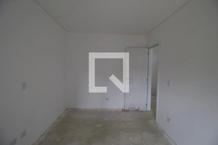 4-bedroom house, 1 with its own bathroom, 140 m², Curitiba — photo 2