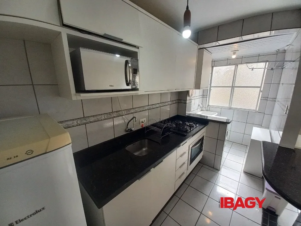 64 m² unfurnished apartment with 2 bedrooms and 1 bath — photo 10