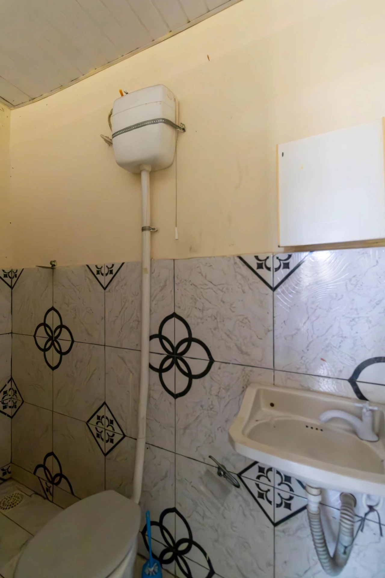Будинок з 1 спальнею та окремою кухнею з плитою — photo 18