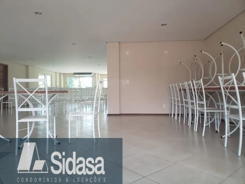Unfurnished 3-bedroom apartment with a closed kitchen — photo 26