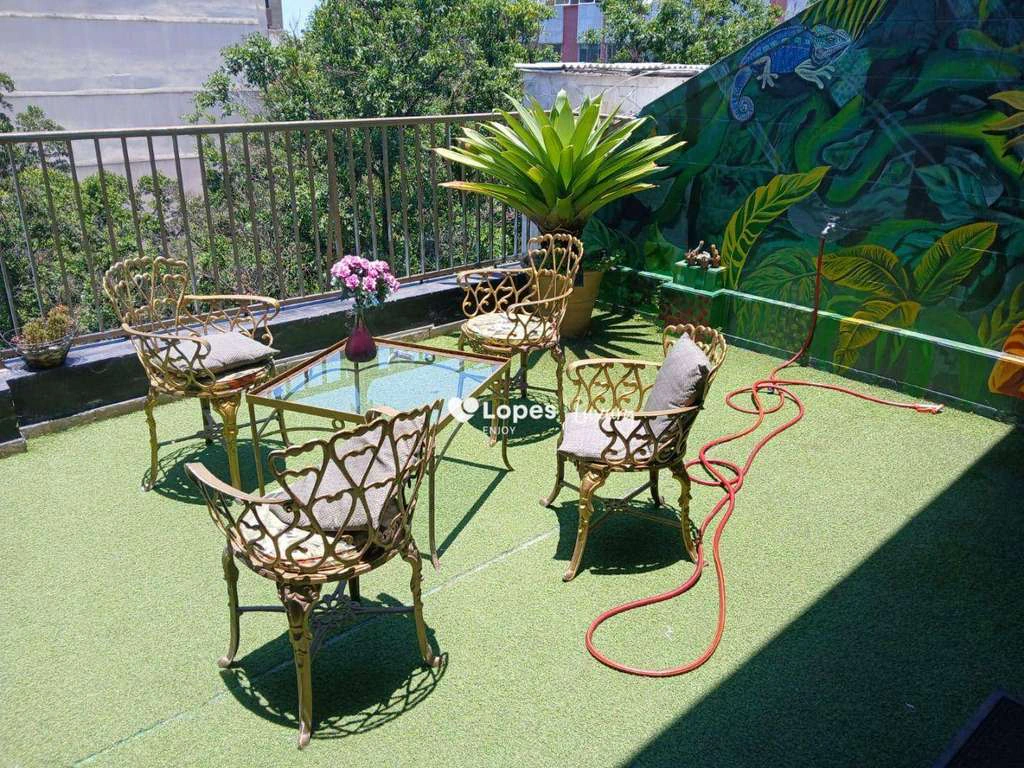 Furnished 127 m² penthouse with 2 en-suite bedrooms — photo 6