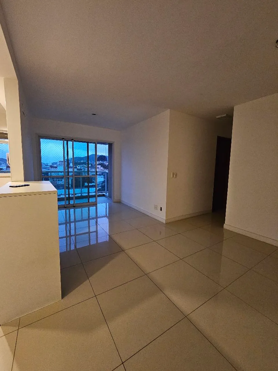 Glass-enclosed balcony in a 2-bedroom apartment, 62 m² — photo 6