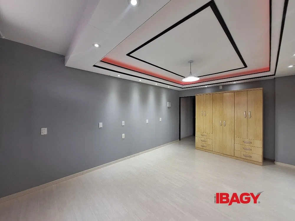 Washing machine in a 2-bedroom house, 121 m² — photo 11