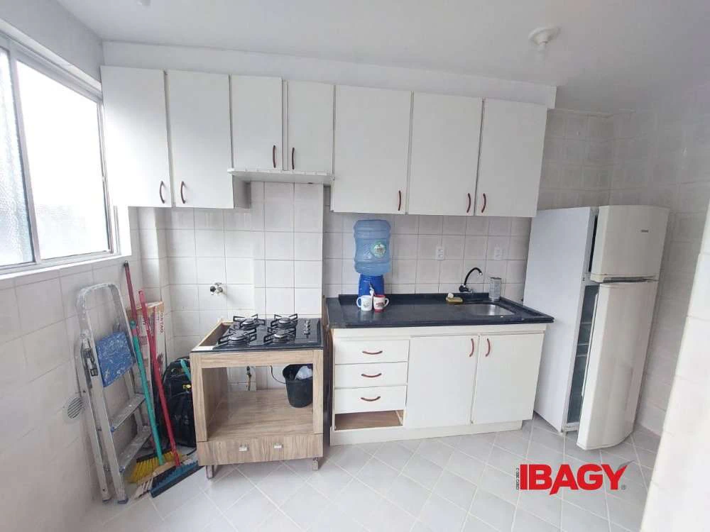 3-bedroom furnished apartment with 66 m² — photo 3
