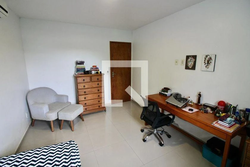 Casa para aluguel com 4 quartos e 340 m² — photo 46