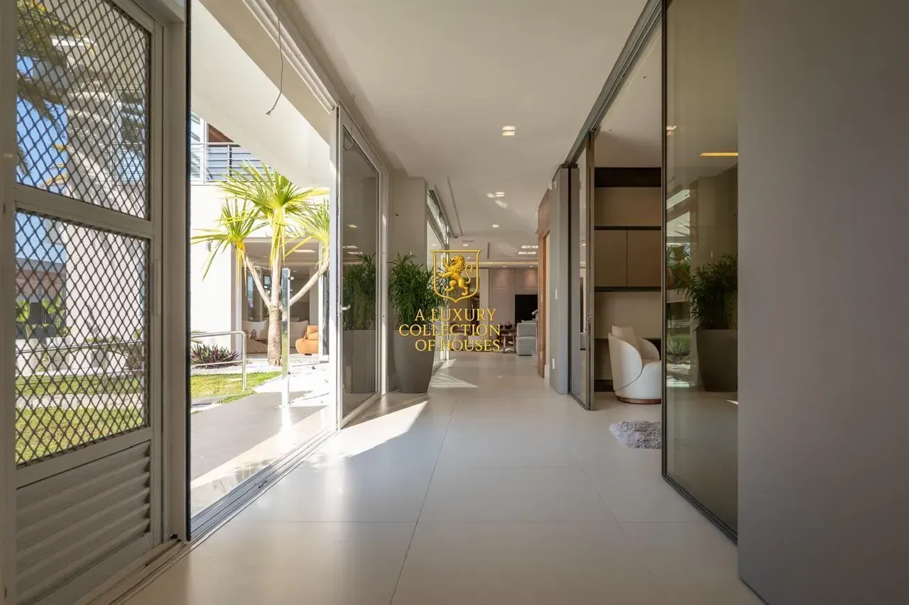 House with 27 bedrooms and 16 bathrooms — photo 21