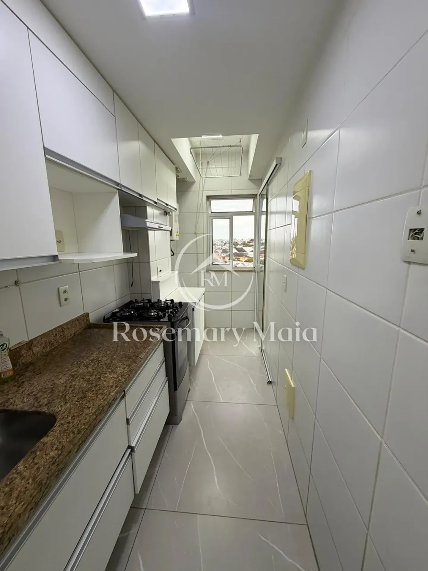 2-bedroom apartment in a building with a sauna — photo 13