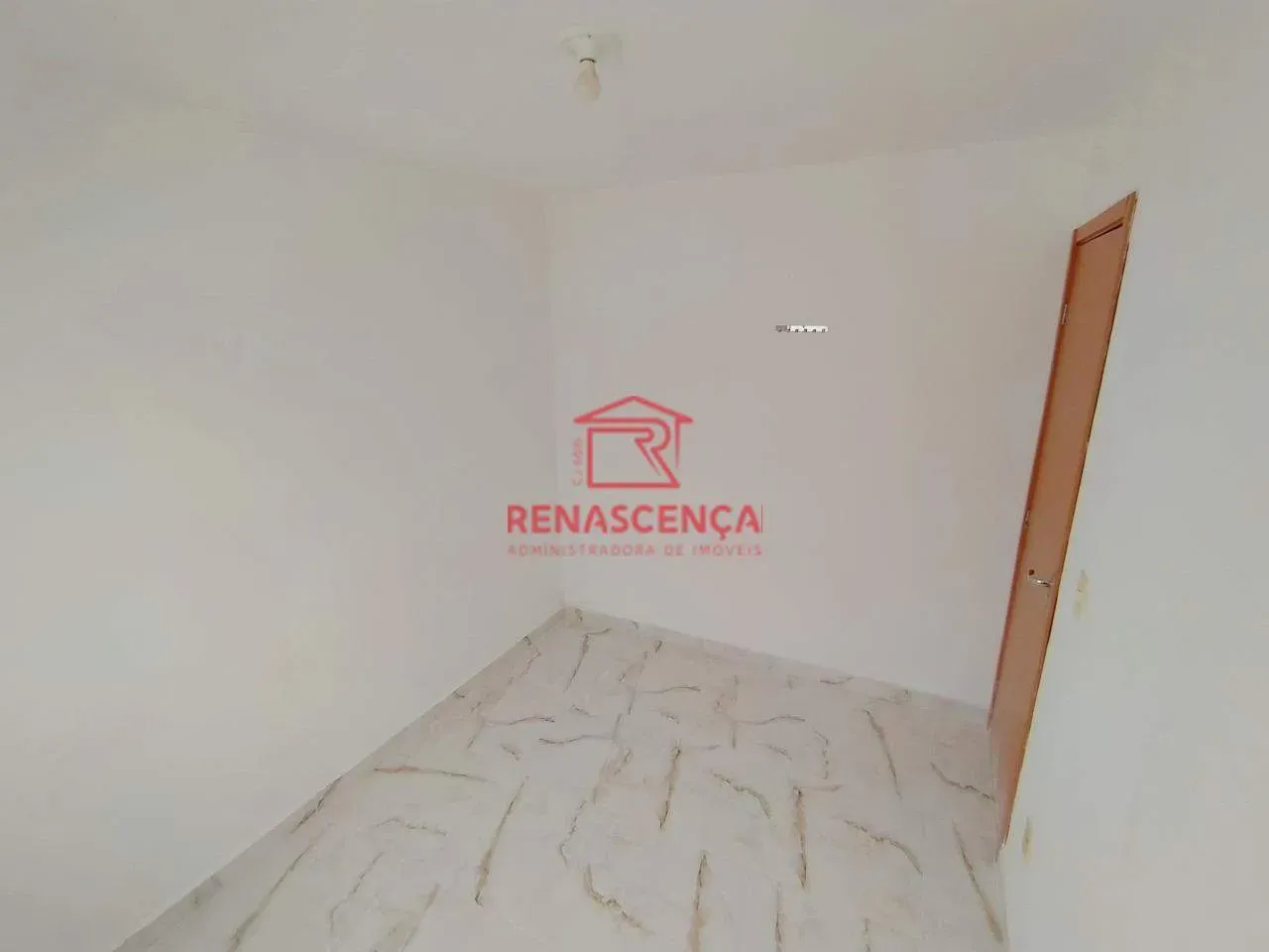 Apartamento sem mobília com 2 quartos e cozinha integrada a gás — photo 17