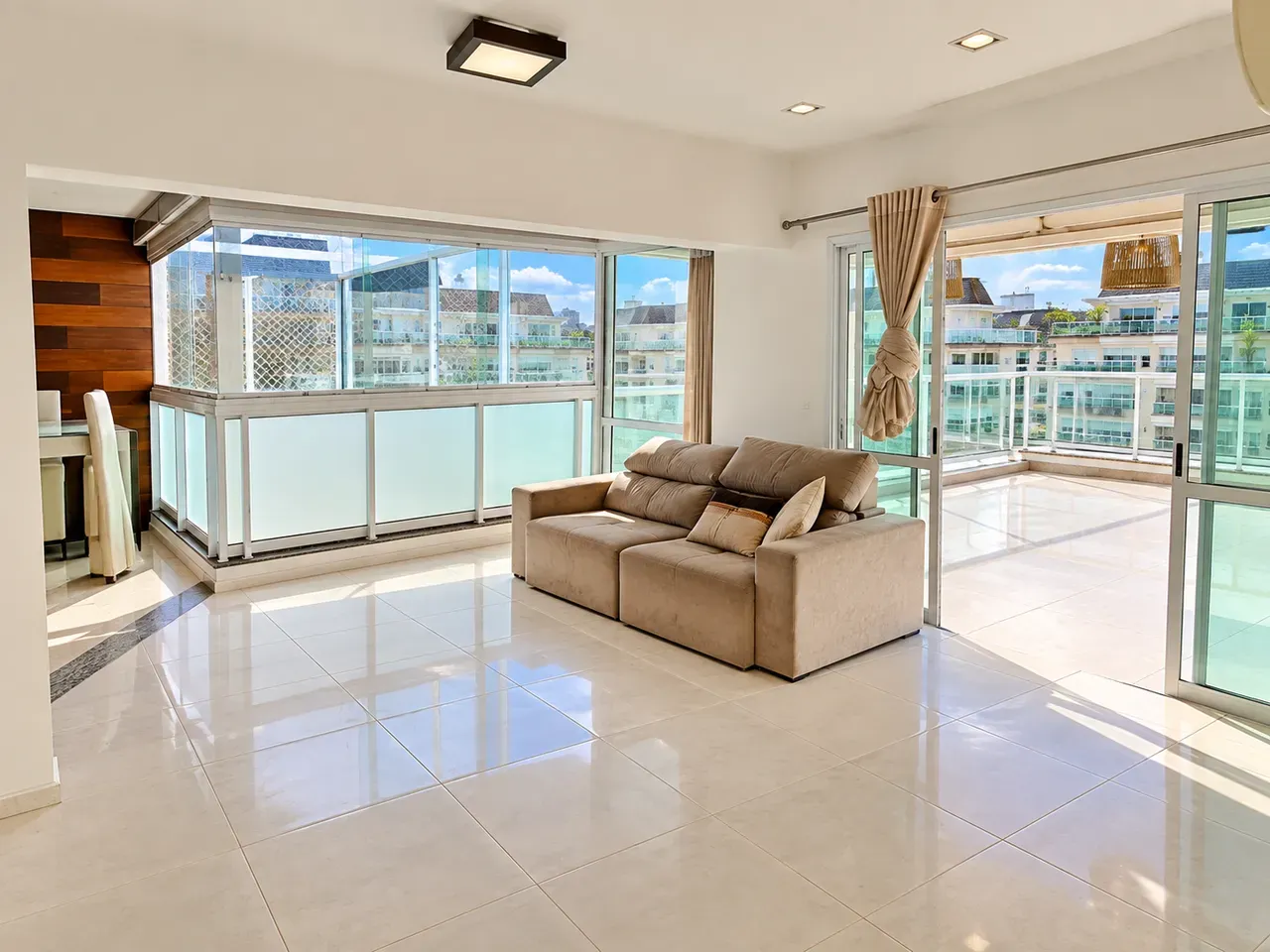 Apartamento com varanda envidraçada, Barra da Tijuca — photo 6