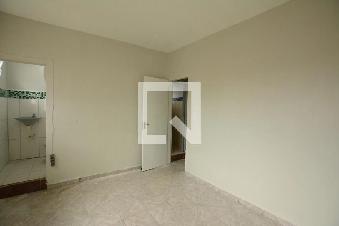 Unfurnished 2-bedroom apartment with private BBQ balcony — photo 26