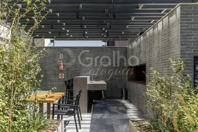 Furnished 57 m² studio with 1 bedroom and 1 bathroom — photo 10