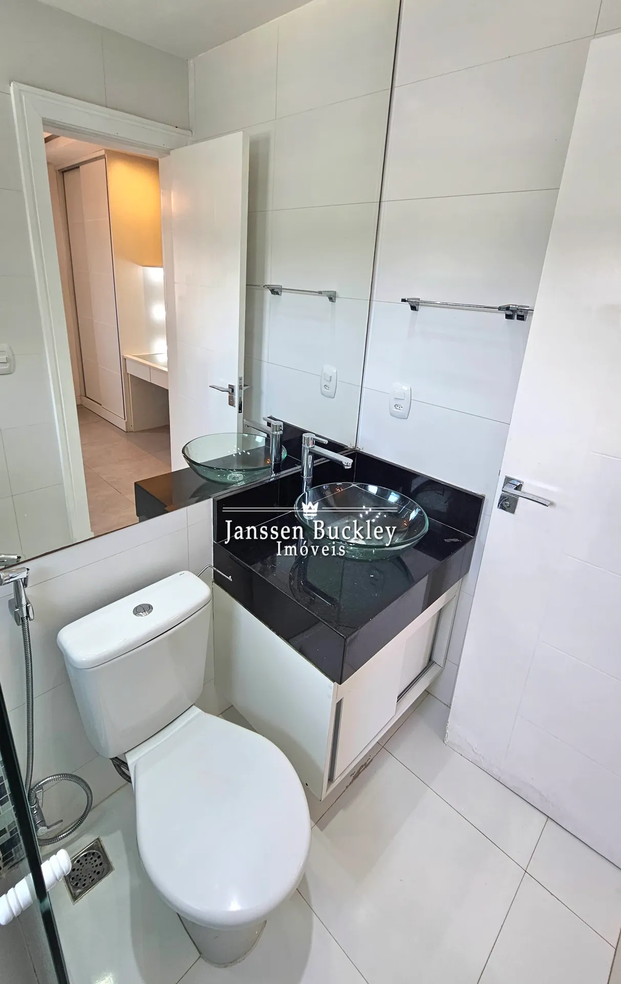 Casa com 3 quartos e cozinha integrada a gás — photo 34