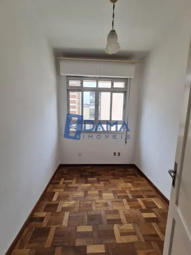 3-bedroom apartment with 1 bathroom and no parking — photo 10
