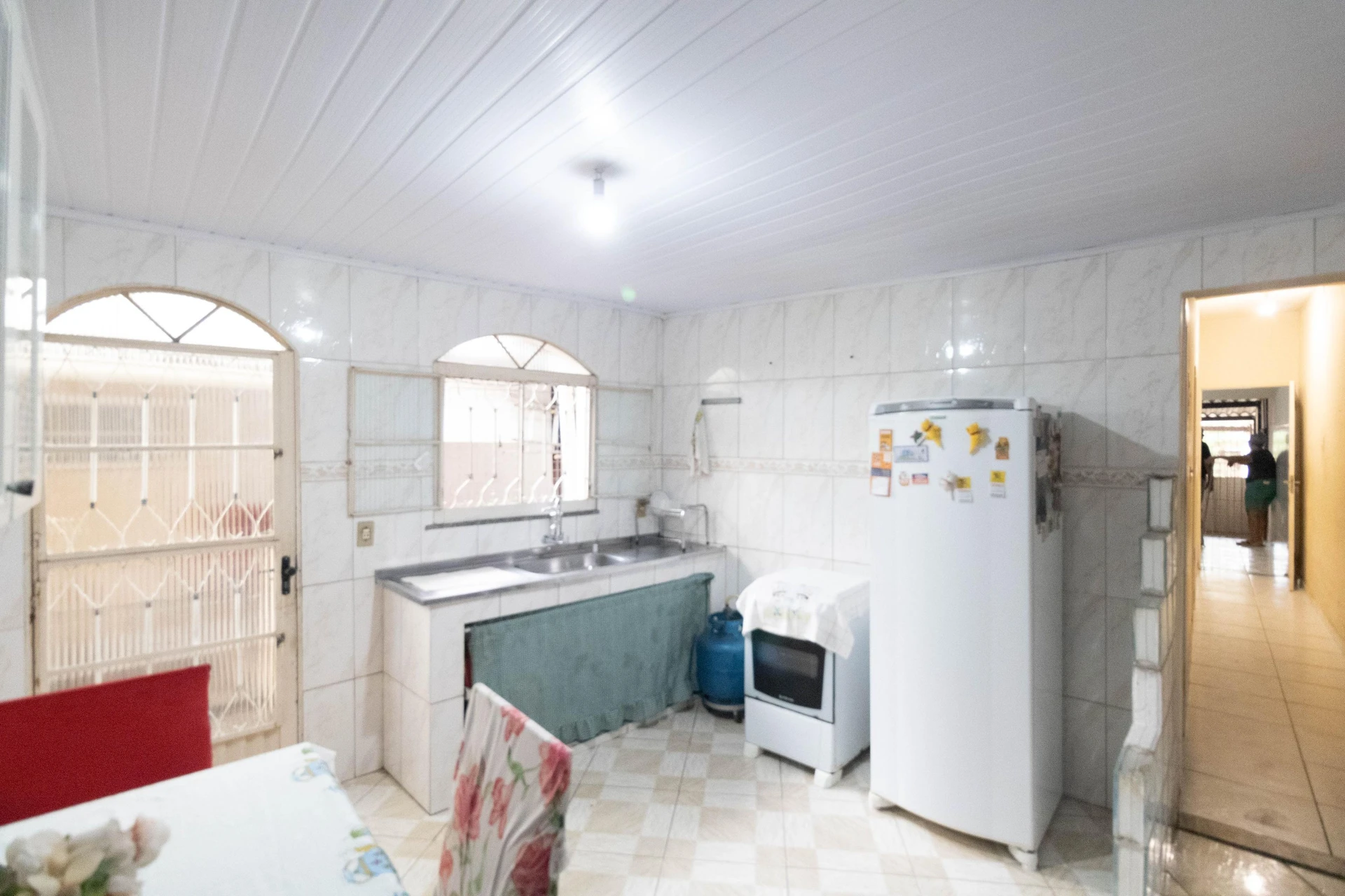 Casa amueblada con 6 dormitorios, 3 baños y jardín propio — photo 50