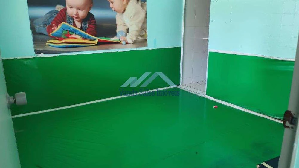 Casa de 4 quartos com 540 m² e varanda — photo 8