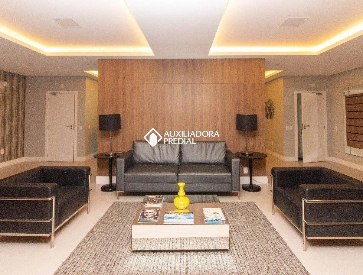 Furnished apartment, 128 m², with a home office — photo 19