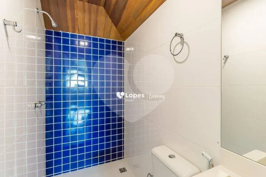 Unfurnished triplex house with 6 en-suite bedrooms and 820 m² — photo 53