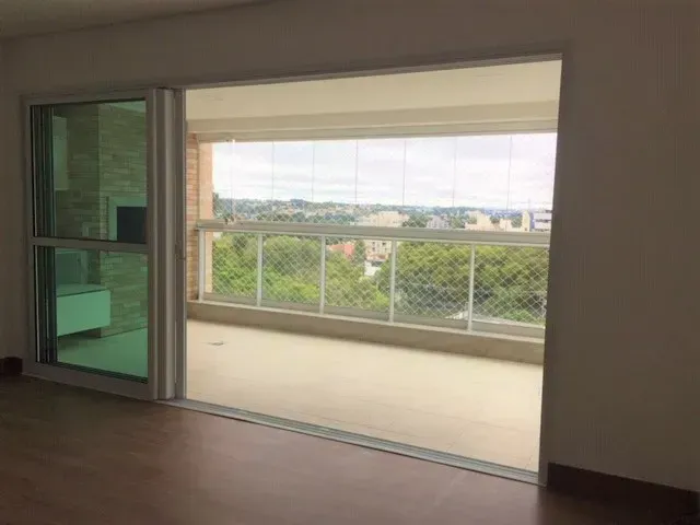 Furnished 3-bedroom apartment with 2 bathrooms — photo 3
