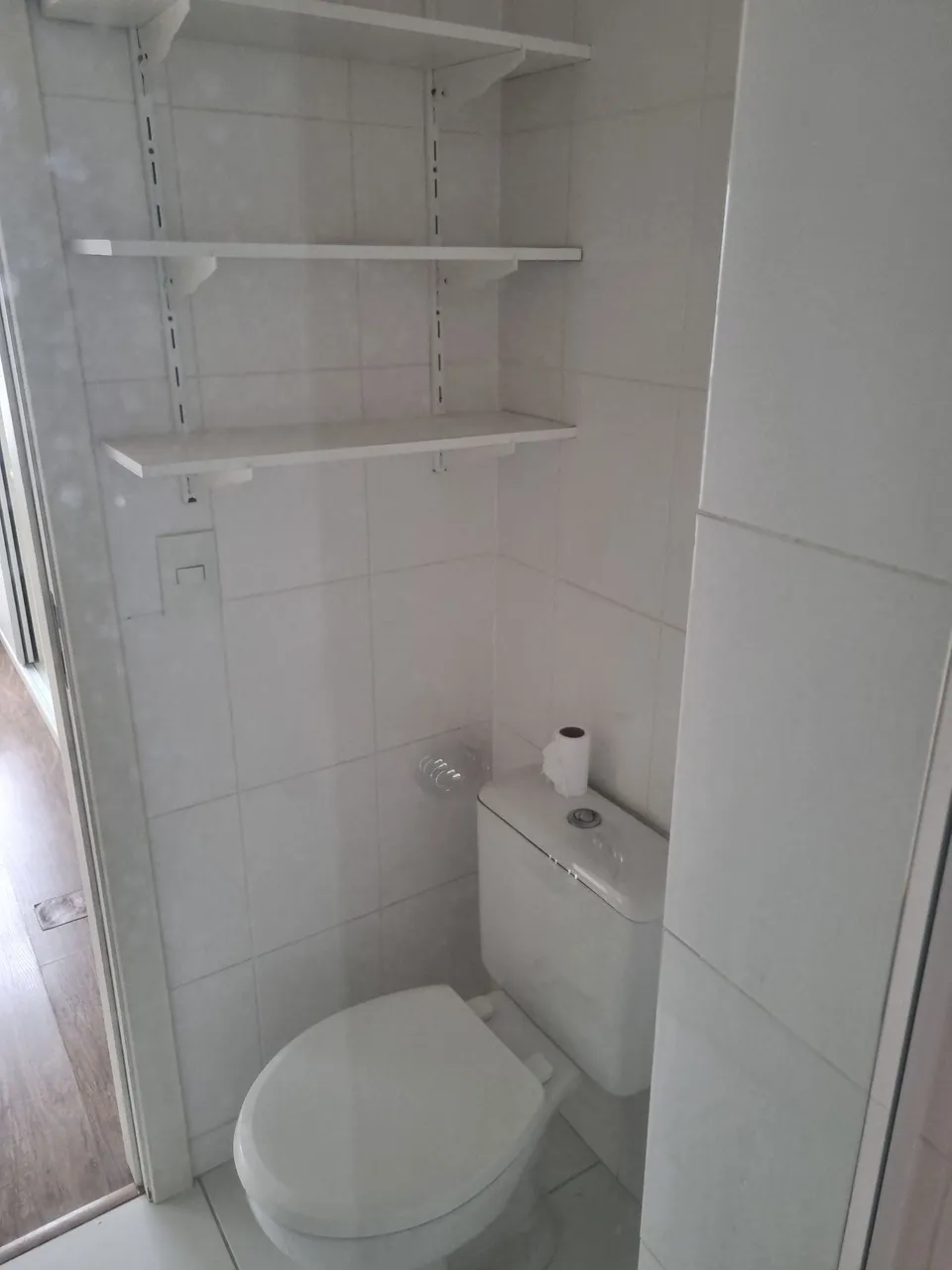 Furnished studio apartment with 1 bedroom and 1 bathroom — photo 8