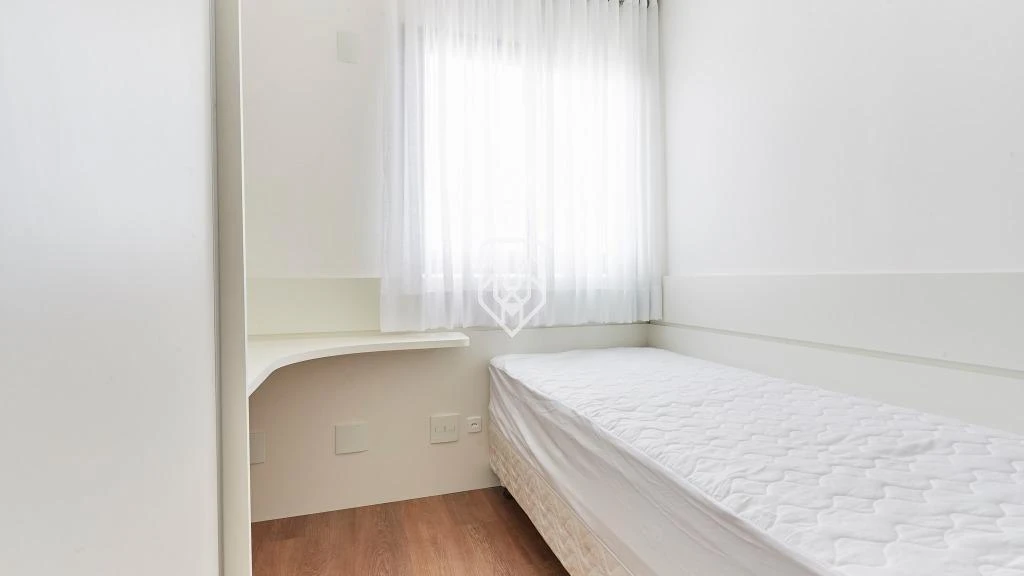 2-bedroom apartment with a washing machine — photo 19