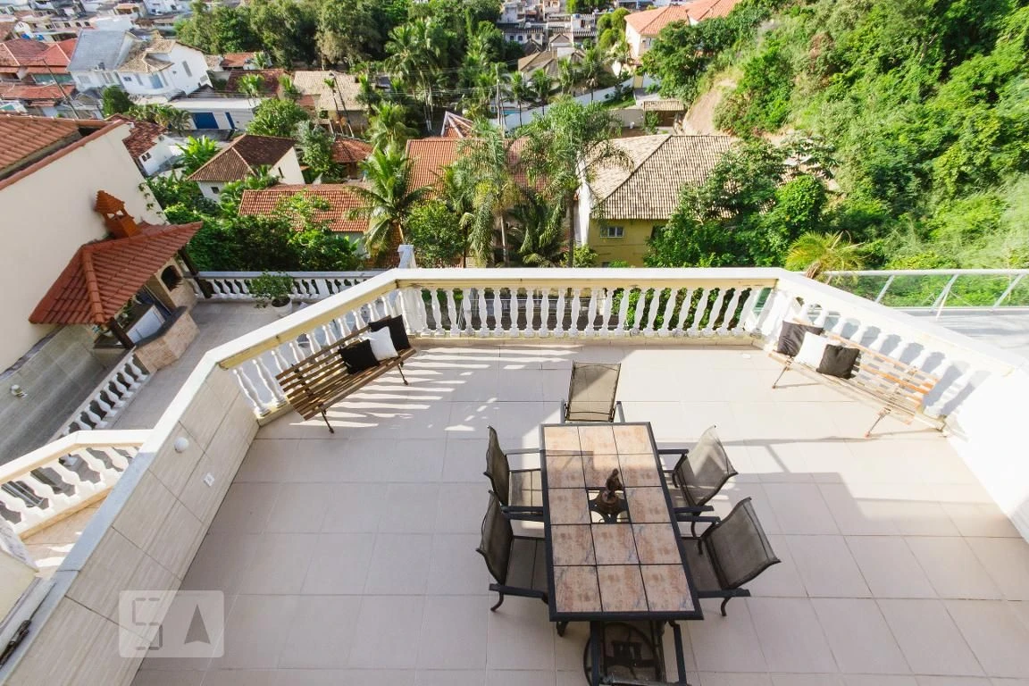 Furnished house with 4 bedrooms and 2 en-suites — photo 21