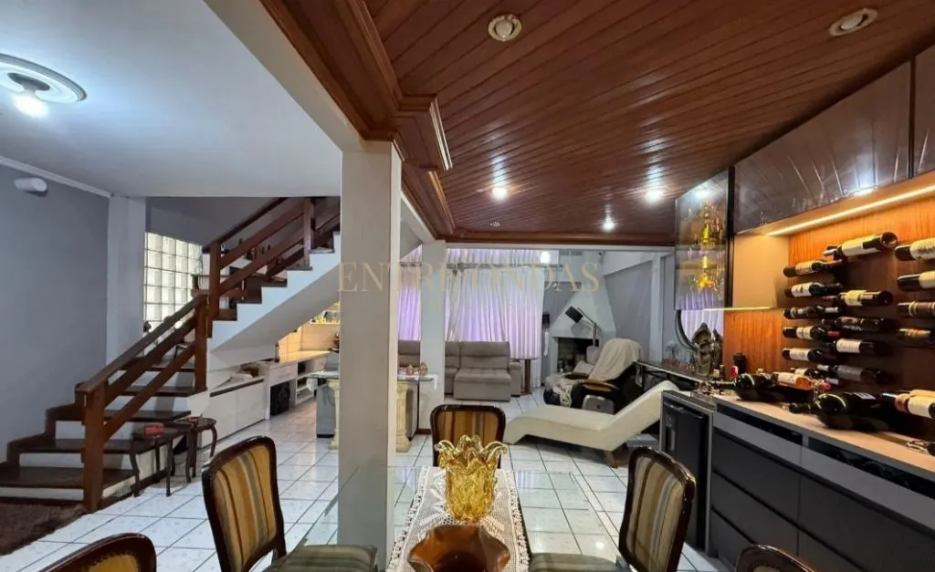 400 m² house with a private pool and a dishwasher — photo 9