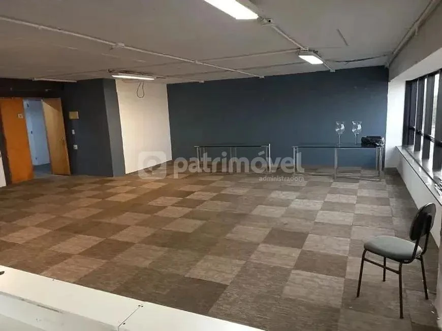 Apartamento sem mobília de 403 m² com 1 quarto — photo 7