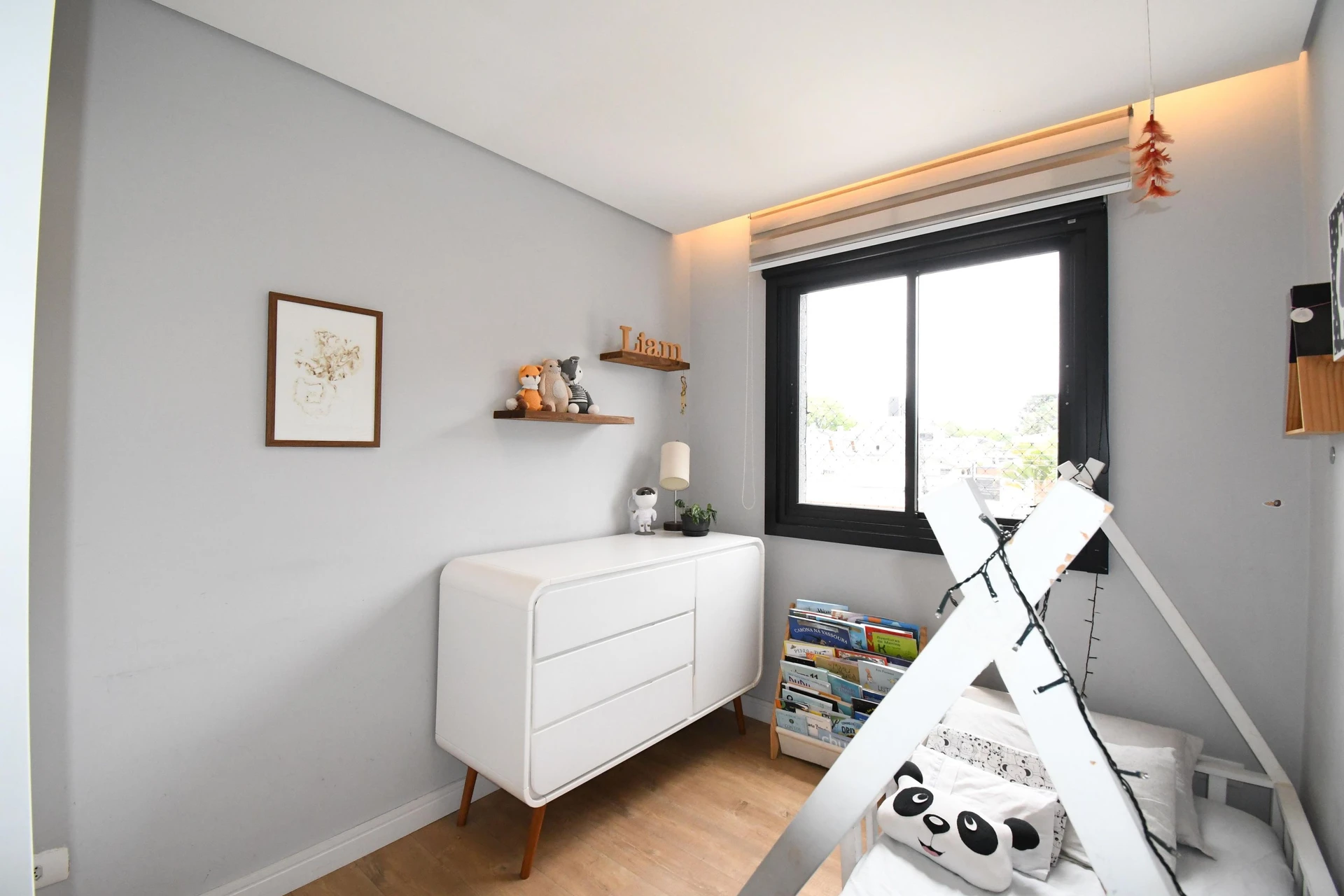 3-bedroom apartment in a building with a gym — photo 16
