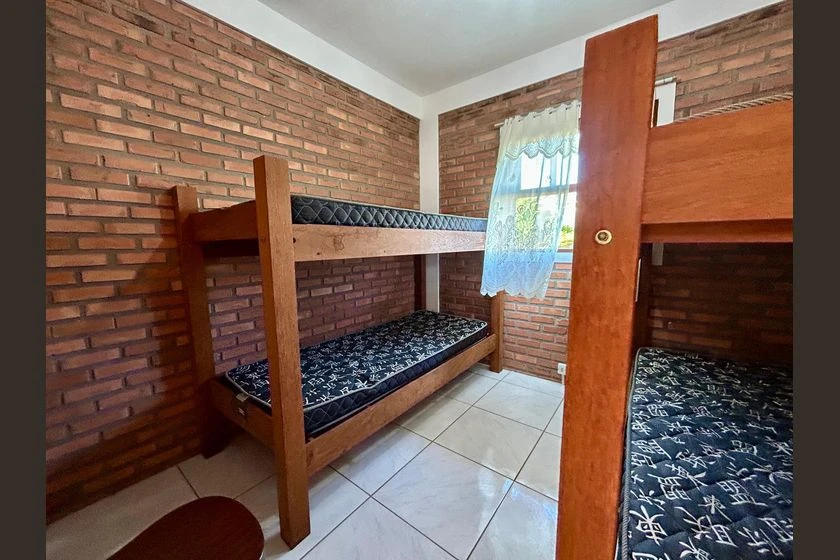 Apartamento amueblado de 2 dormitorios con balcón — photo 9