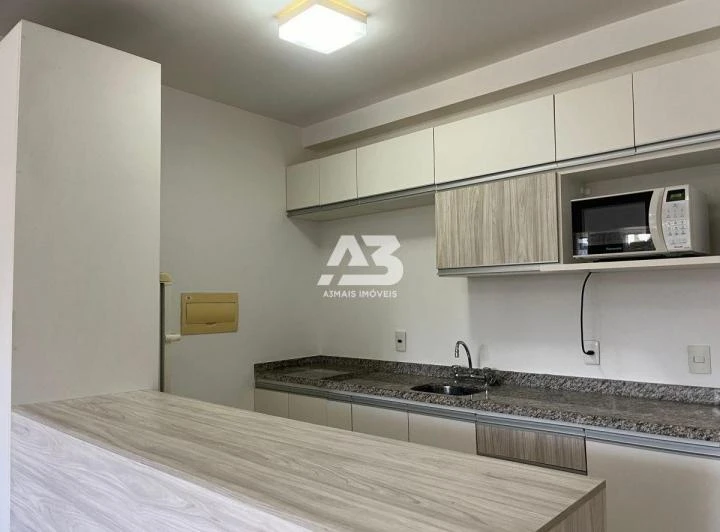 Furnished studio with open-plan kitchen and 1 bath — photo 8