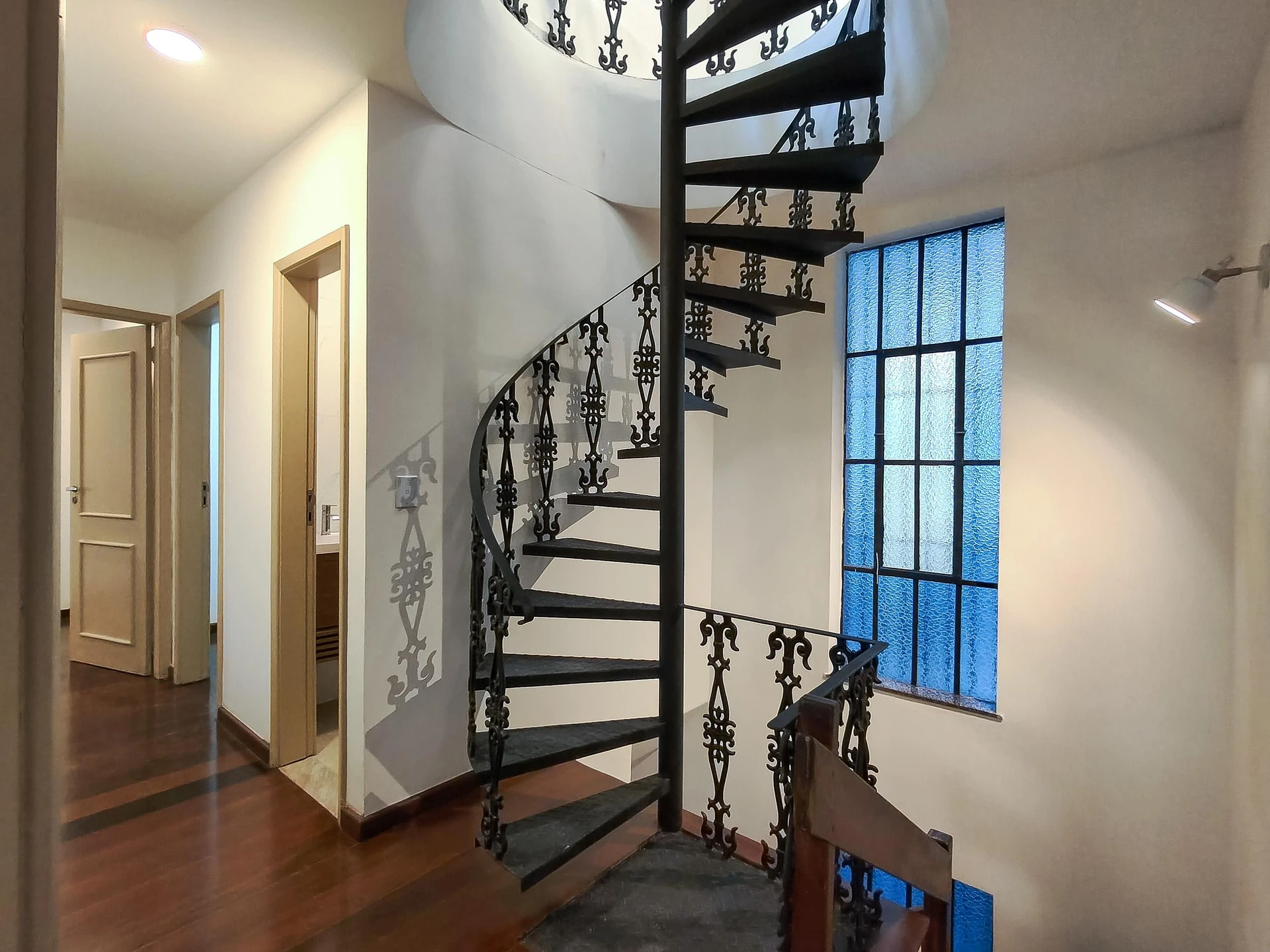 House for rent with 5 bedrooms and 8 bathrooms — photo 8