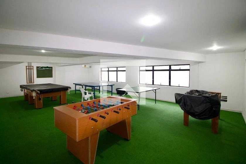 147 m² apartment with a home office and a bathtub — photo 18