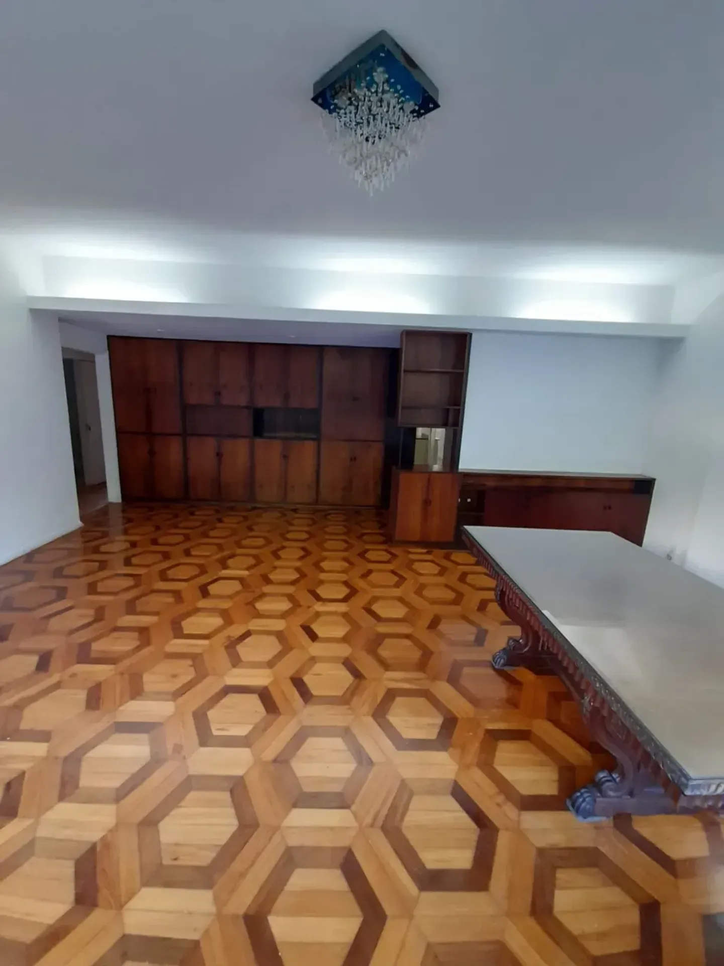 Rental apartment with 3 bedrooms and 2 suites — photo 28