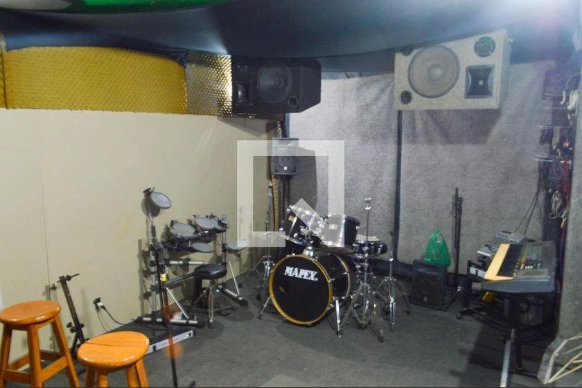Furnished house with 1 bedroom, 240 m² and 3 parking — photo 29